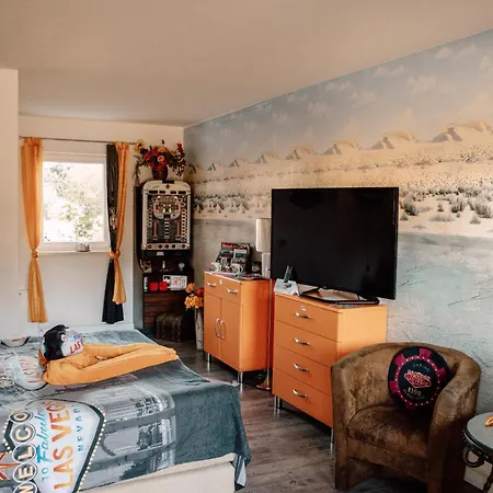 Down Town Motel 3*
